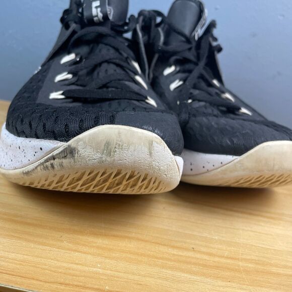 Nike LeBron Witness 5 Basketball Sneaker Shoes Men\'s 13 Black Lace Up CQ9380-001 main image 8